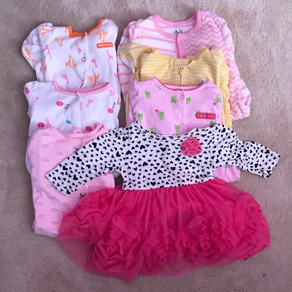 SOLD Bundle 6 months clothes ❤️